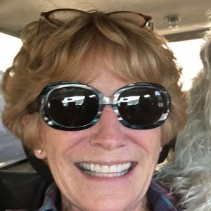 Meet your Posher, Ellen